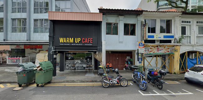Warm Up Cafe @Mackenzie Road