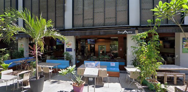 Boomarang Bistro & Bar