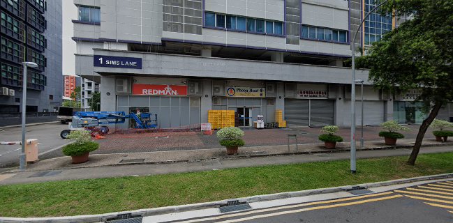 Phoon Huat @ Sims Lane