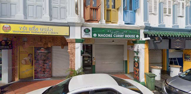 Lap- Cat Cafe Singapore