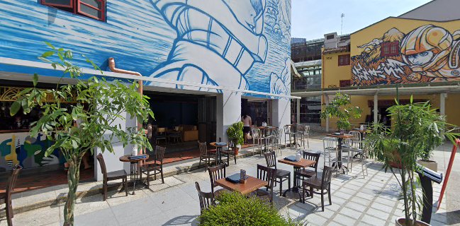 Blu Jaz, Pekin Street