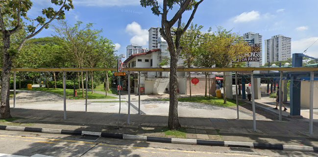 Uncle Leaw Thai Seafood