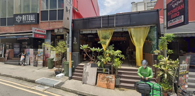 Siam Square Mookata - Holland V