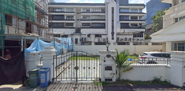 Prawnography Novena Gardens