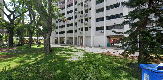 World of Wines - Square 2