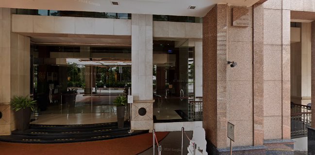 Express Cafe & Bar @ Holiday Inn Express & Suites Singapore Novena